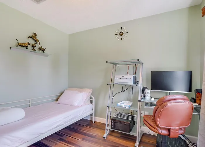 Home: Near Dell Diamond & Waterpark! Round Rock
