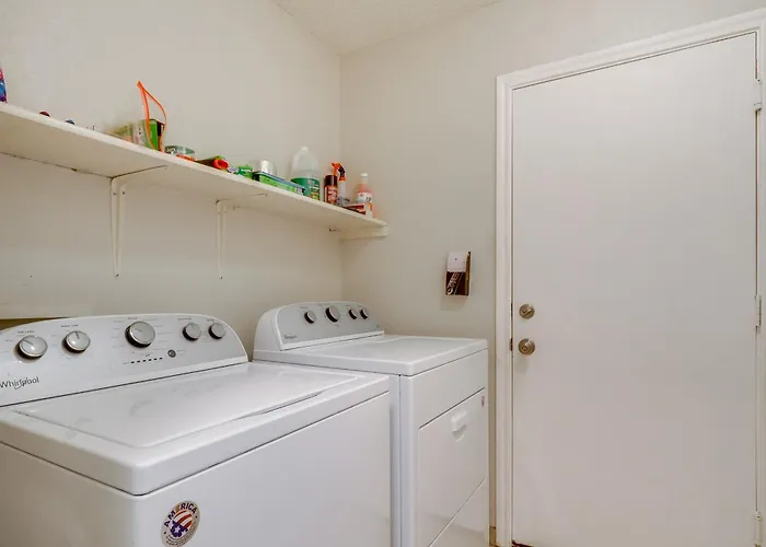 Holiday home Home: Near Dell Diamond & Waterpark! Round Rock